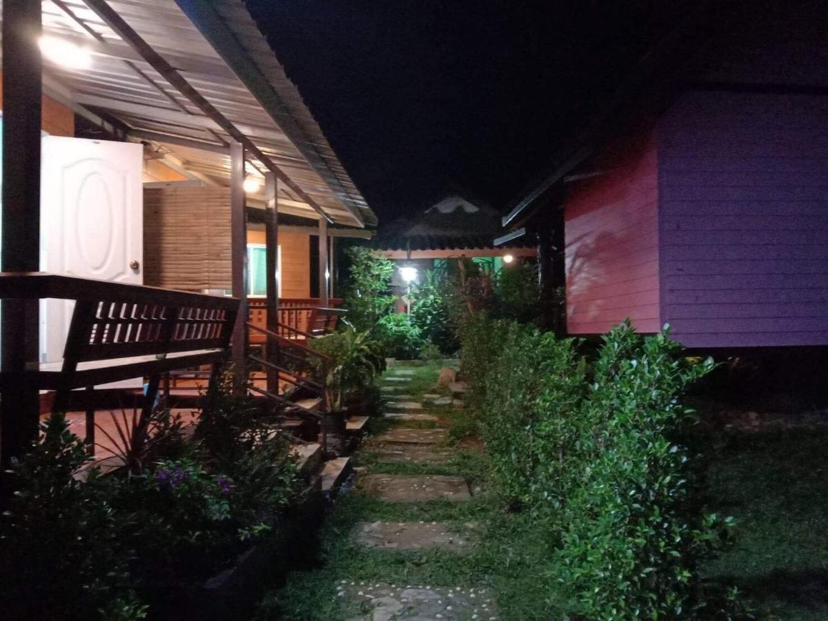 فندق Ko Lantaفي  Labelle House المظهر الخارجي الصورة
